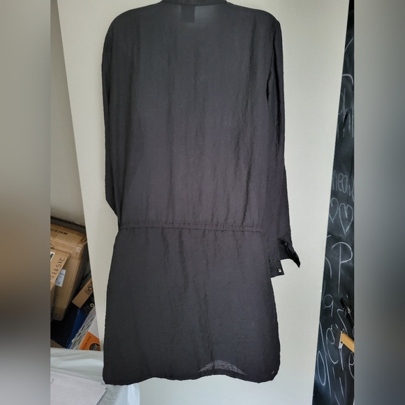 Vero Moda Dress Shirt Black, Size Large - Picture 5 of 8